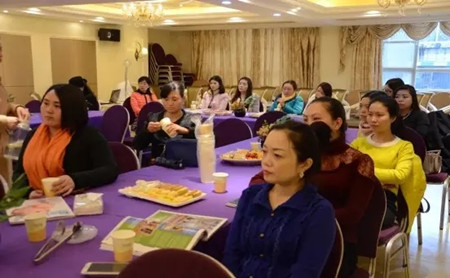 四川人力资源俱乐部与玛丽亚正式签约