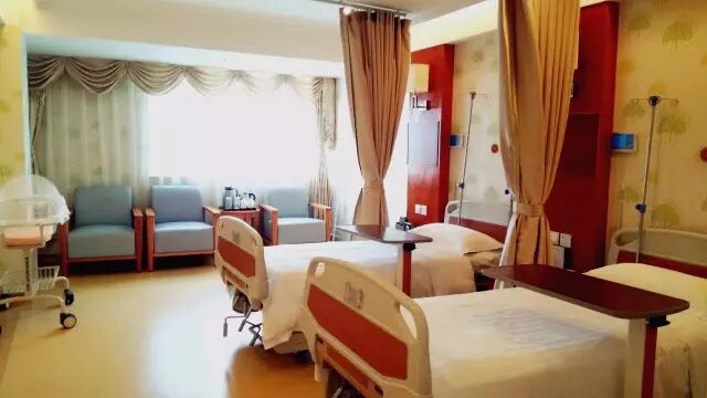 百人顺产计划正式启动1.58W顺产套餐引爆蓉城
