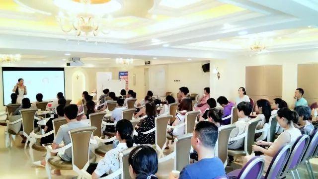 玛丽亚精品月子会所成功加冕“金麒麟”奖