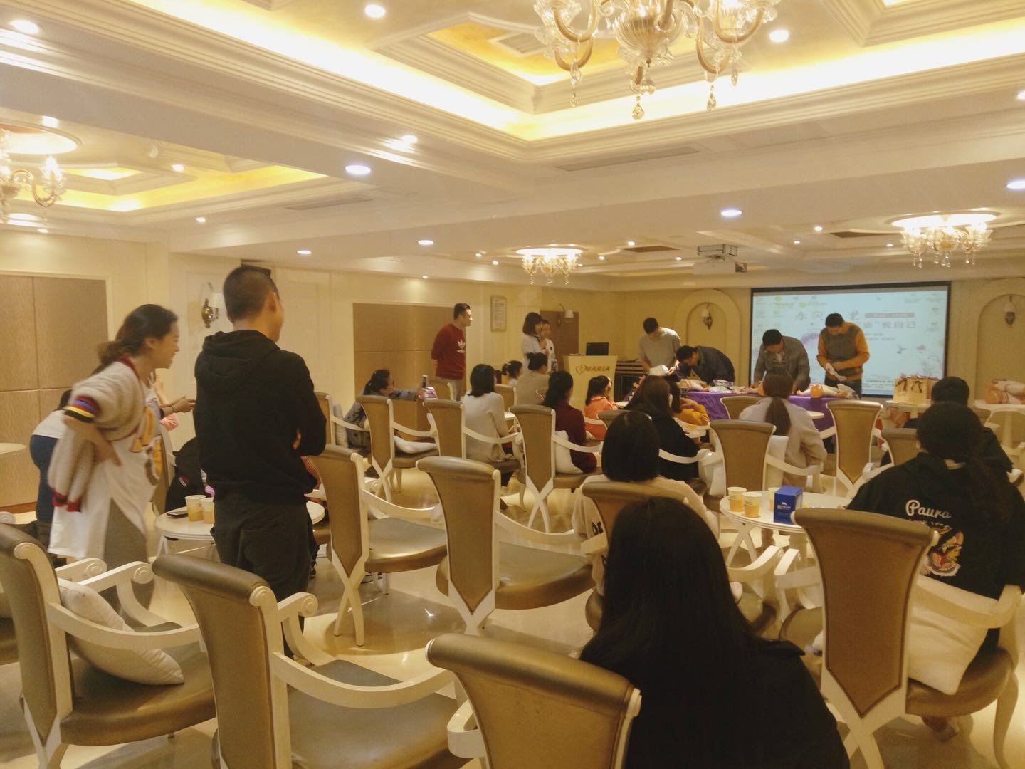 【优惠活动】成都玛丽亚妇产儿童医院4月优惠套