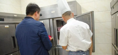 玛丽亚开展食品安全专项自查，确保舌尖上的安